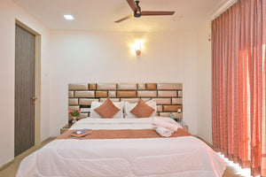 Lonavala- Little Olk Villa With Pool